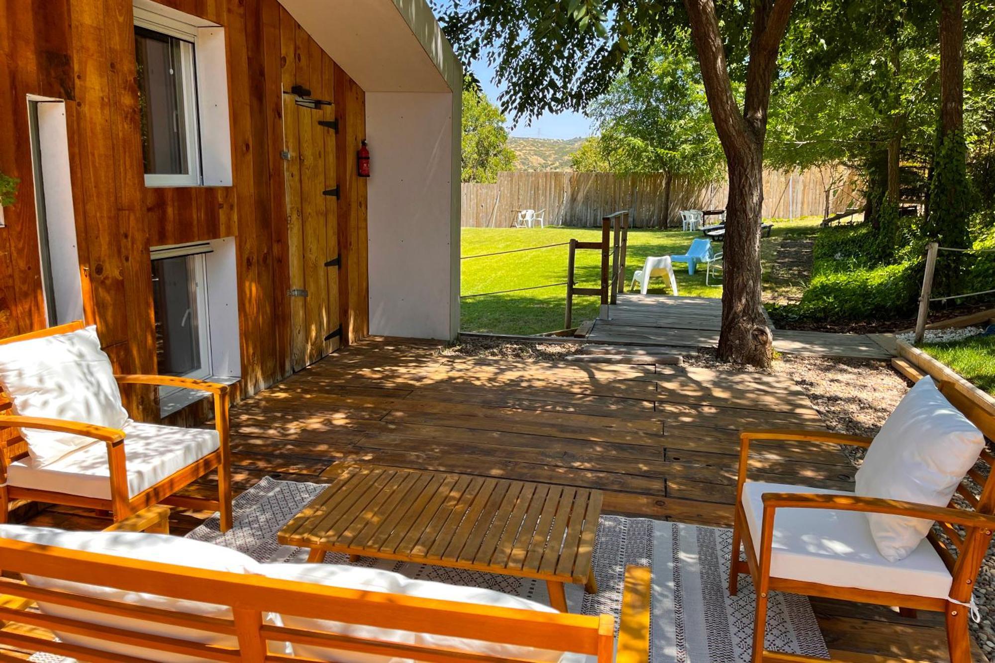 Fee4Me Cabin With Pool And Garden Сан-Мартин-де-ла-Вега Экстерьер фото