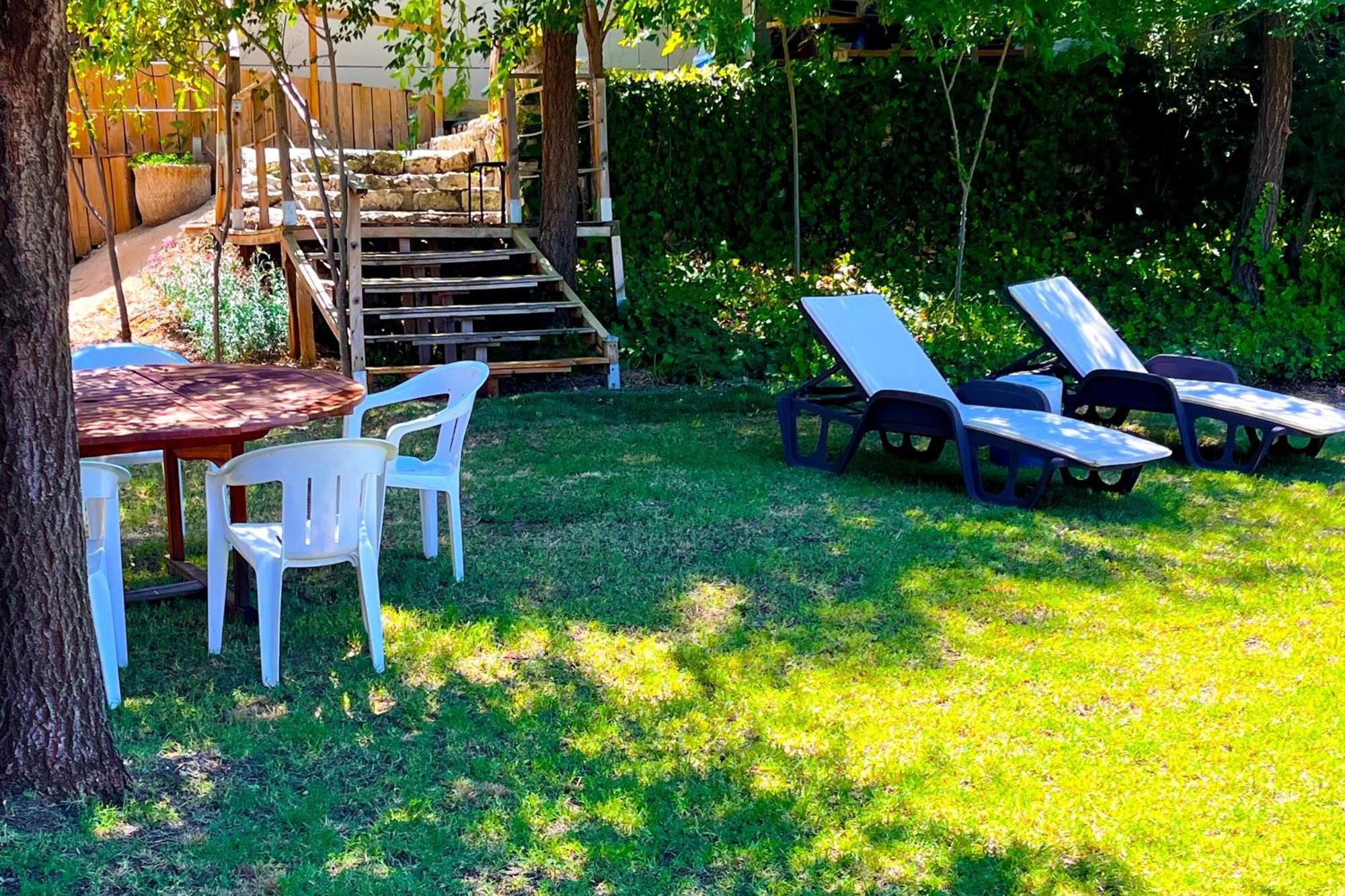 Fee4Me Cabin With Pool And Garden Сан-Мартин-де-ла-Вега Экстерьер фото